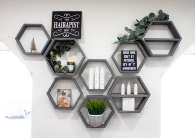 Curl Corner Studio Suites Decoration 4